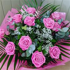 Pink rose Handtie