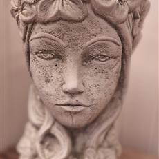 Lady Planter